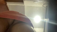 upskirt a mi hermanastra Thumb