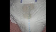 Wetting my diaper Thumb