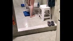 Shower relax normal wife Thumb