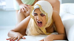 Convincing My Hijab Girlfriend for Fuck Who'_s Not Allowed to Have Sex Because of Her Culture -  Thumb