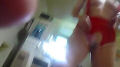 Duk Ipee in David mouth Thumb