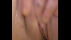 Mrs Laura playing with her Pussy when home alone. Thumb