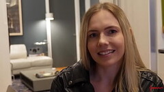 Piss drinking assylum sub babe ass fucked Thumb
