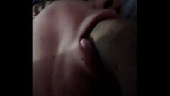Chupetona mamando con labios y lengua sin manos con gran destreza Thumb